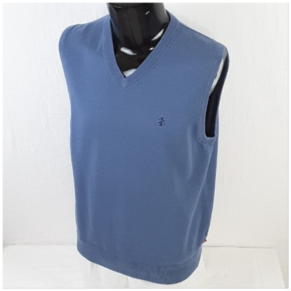*MEN* IZOD, V-neck Sweater Vest, size Medium